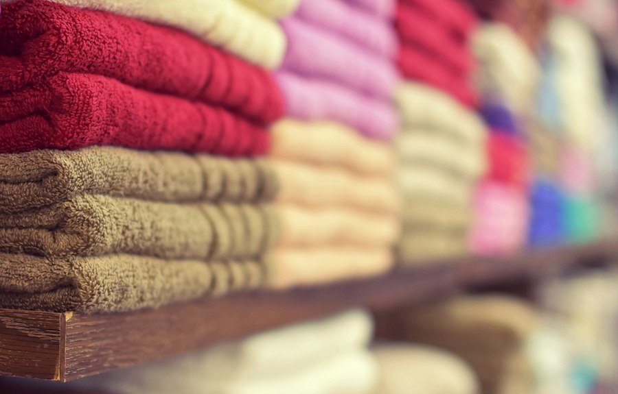 Assorted colour towels