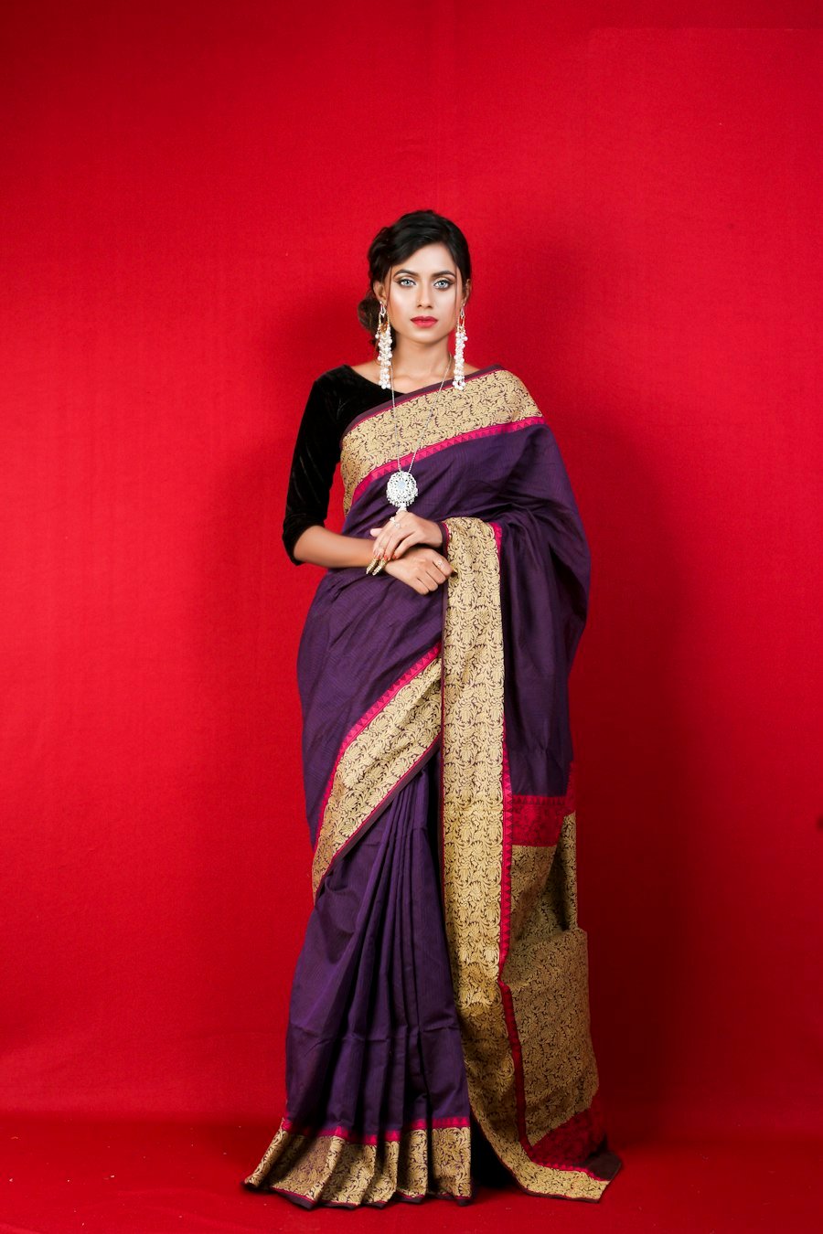 Red handloom saree